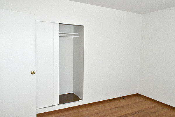 Main Bedroom Closet
