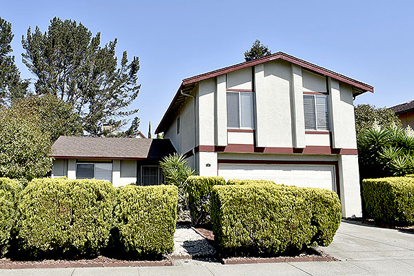 622 Quartz Ln