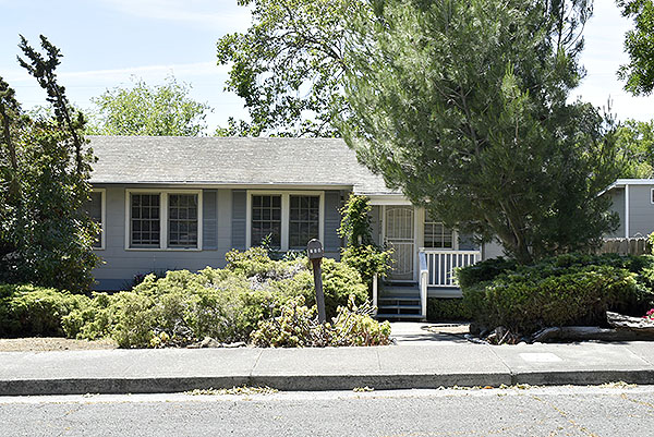 788 Buchanan