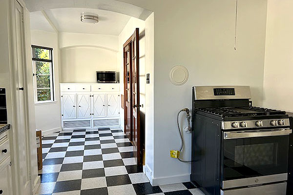 Kitchen E