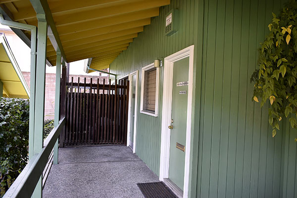 Entry B