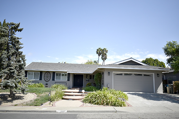 126 Skyway Dr.